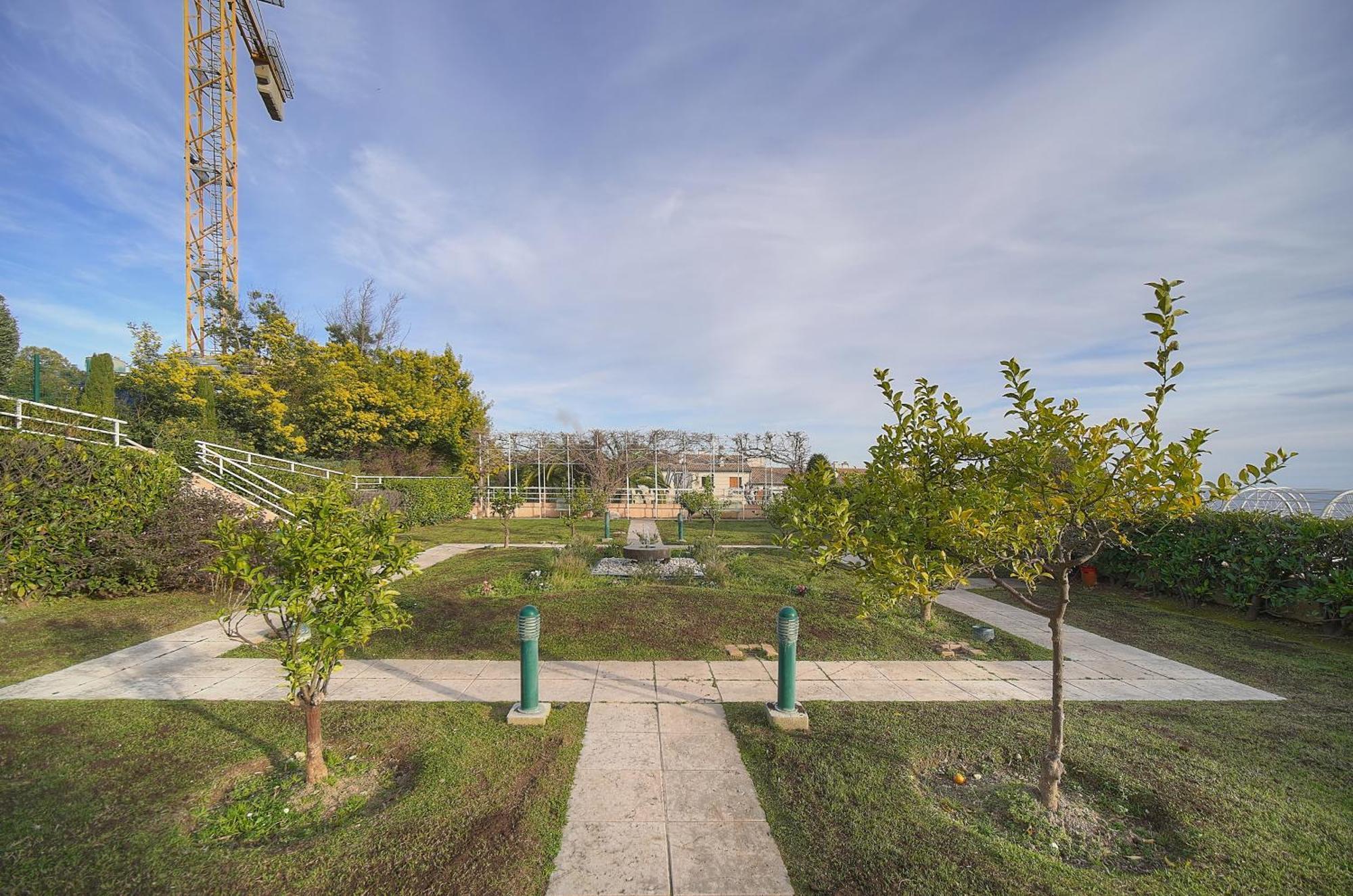 Aure-parking-piscine-terrasse-vca Appartement