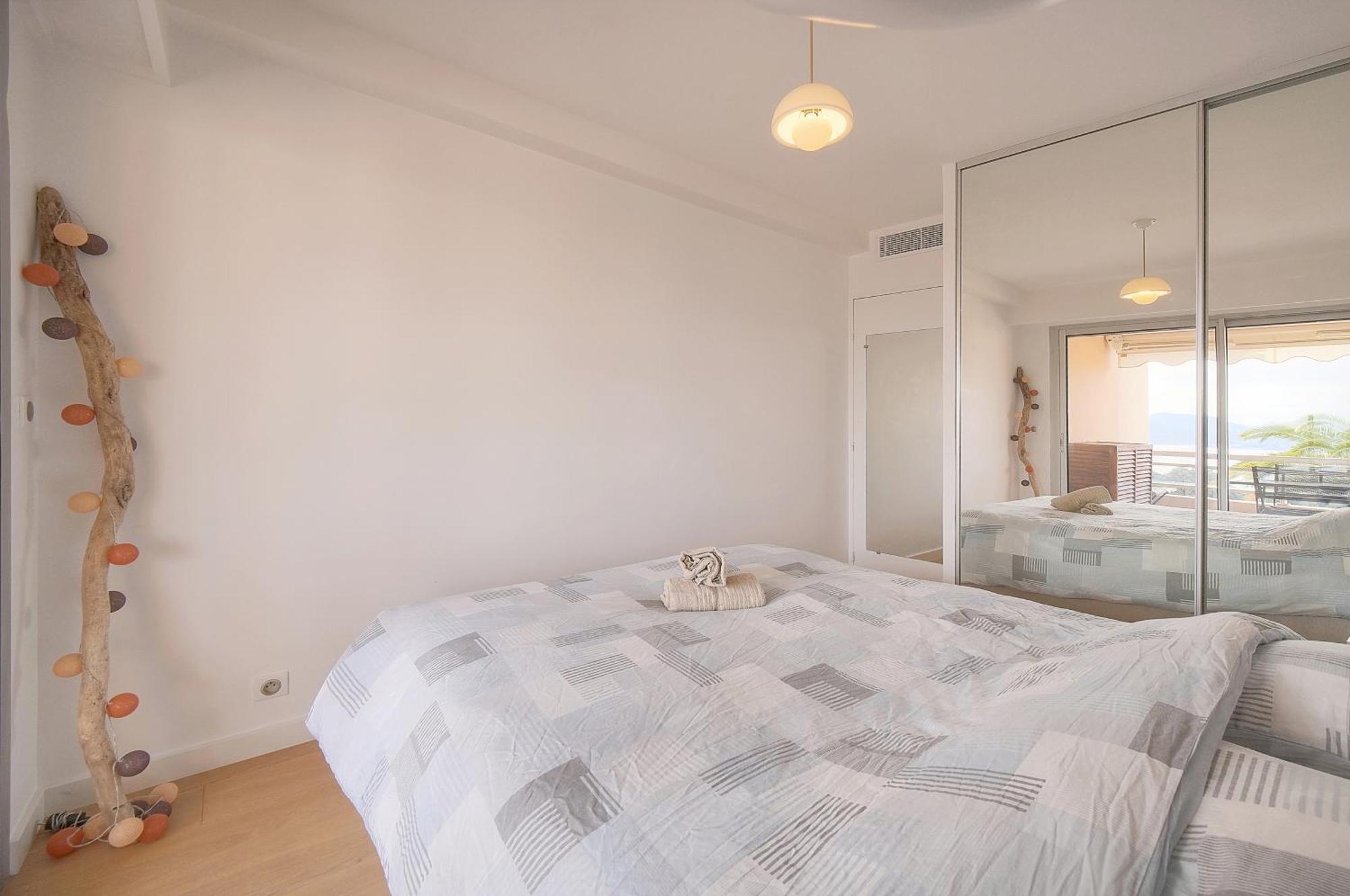 Aure-parking-piscine-terrasse-vca Appartement
